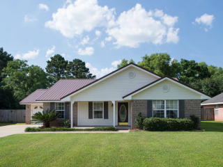 103 Pine Place Dr, Foley, AL 36535-2243