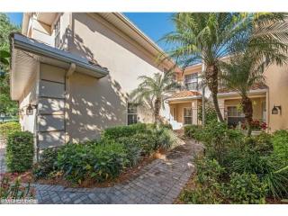 4375 Dover Ct, Naples, FL 34105-6631