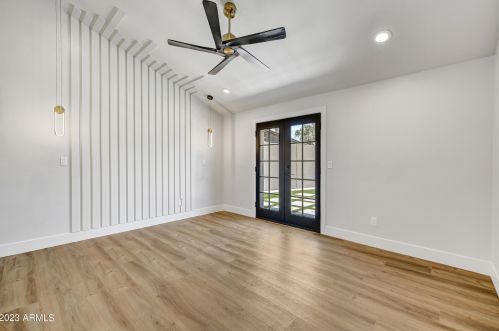 7321 11th Pl, Phoenix AZ  85020-5017 exterior