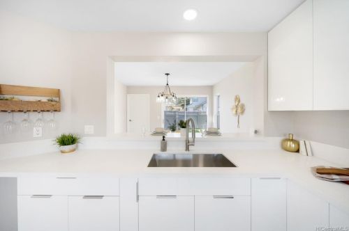 91-1146 Kumuiki St, Kapolei HI  96707 exterior