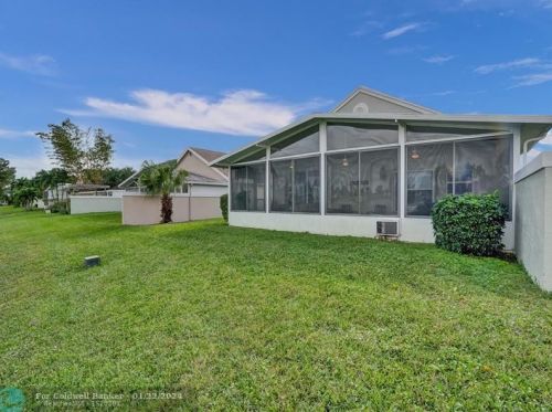 7725 Mansfield Hollow Rd, Delray Beach FL  33446-3375 exterior