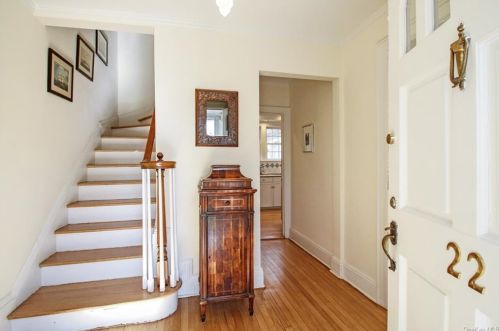 22 Glenwood Rd, Scarsdale, NY 10583-2736
