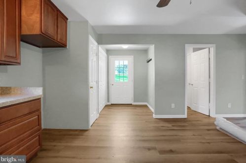 332 Crossroads Rd, Lykens, PA 17048-8808