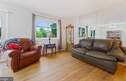 8813 Sylvania St, Lorton VA  22079-1612 exterior