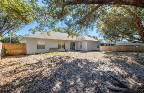 5850 Logan Ave, Cocoa FL  32927-8884 exterior