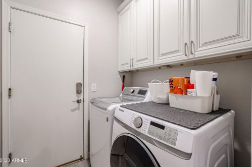 10310 Pioneer St, Tolleson AZ  85353-8406 exterior