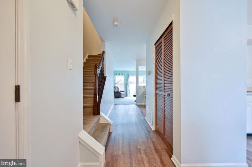 35 Grant Ln, Berlin Boro, NJ 08009-9445