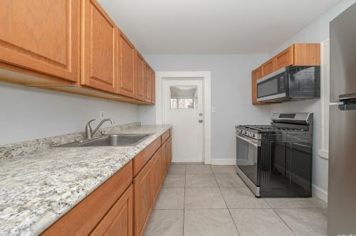 135 Allen St, Hempstead NY  11550-7319 exterior