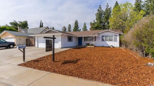 128 Kearney Way, Vacaville, CA 95687-6413