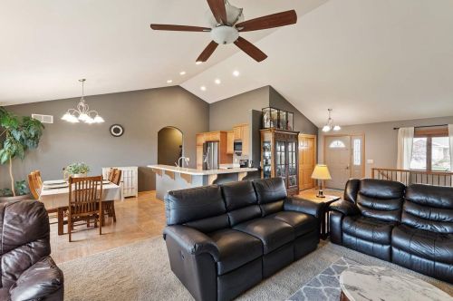 103 Cortland Cir, Beaver Dam, WI 53916-9259