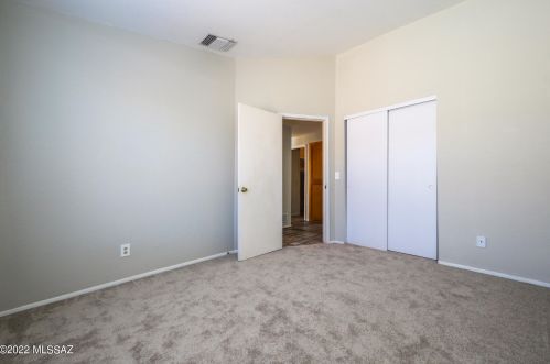 1480 Cyn Shadows Ln, Tucson AZ 85739-1096 exterior