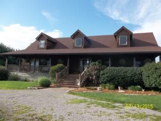 3920 Baltimore Somerset Rd, Millersport, OH 43046-9534
