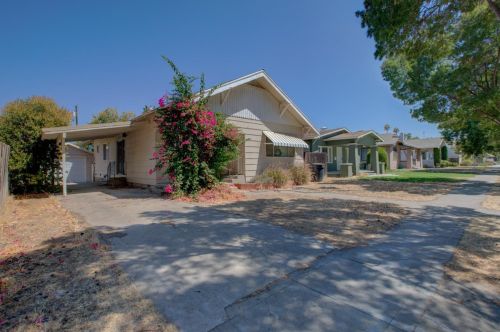 1218 R St, Newman, CA 95360-1529
