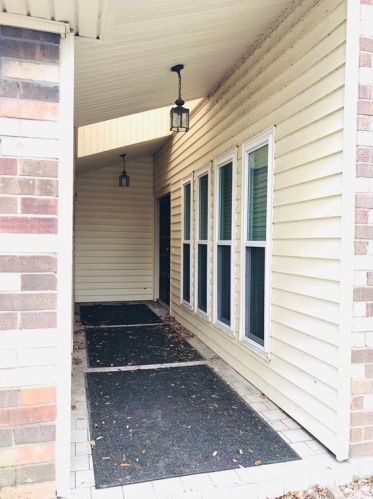 4706 Jefferson St, Deer Park, TX 77536-6337