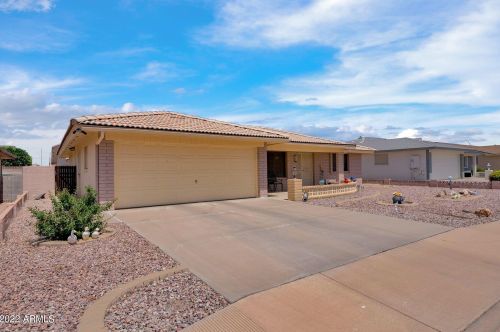 8320 Naranja Ave, Mesa, AZ 85209-6735