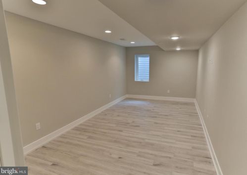 618 Mckean St, Philadelphia PA 19148-2208 exterior