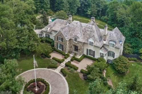3 Potter Ln, Lebanon, NJ 08833-4539