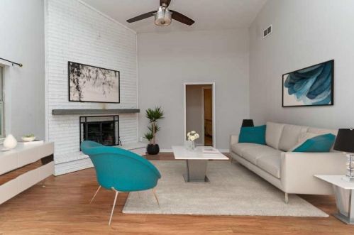 7012 Post Oak Dr, Fort Worth, TX 76182-3421