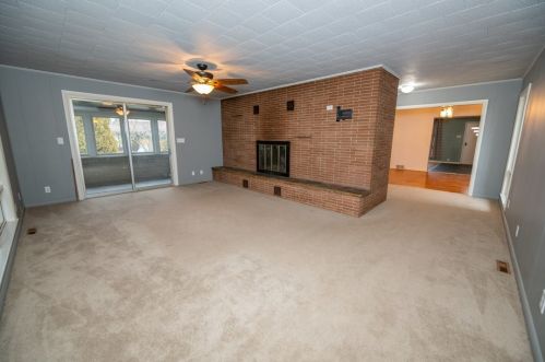 1151 Sunset Dr, Latrobe PA  15650-2737 exterior