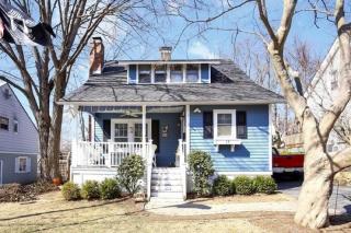 13 Bernards Ave, Bernardsville, NJ 07924-2401