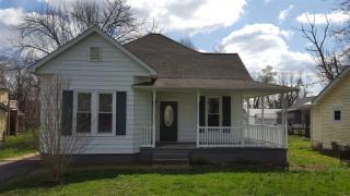 305 Central Ave, Glendale, KY 42701-1318