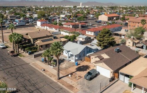 320 20 Ave, Phoenix AZ 85021-6963 exterior