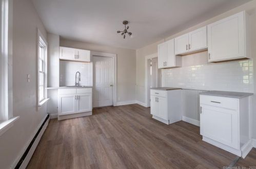 81 Sexton St, New Britain, CT 06051-1019