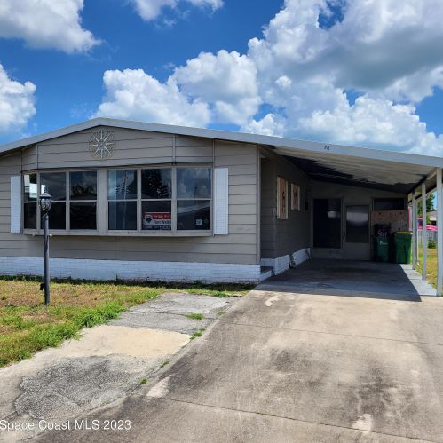 911 Hyacinth Cir, Sebastian, FL 32976-7668