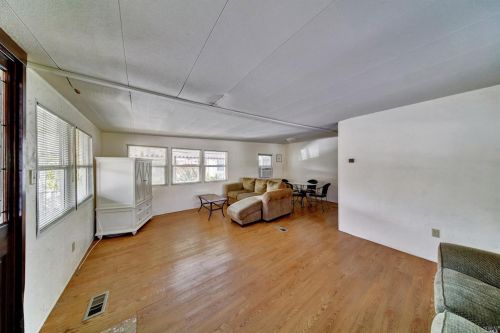 39 Cardinal Way, Santa Rosa CA  95409-4108 exterior