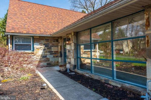 1229 Cedar Rd, Prospectville, PA 19002-4922