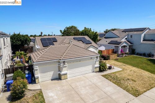 1336 Steinbeck Dr, West Pittsburg, CA 94565-3666