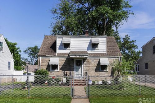 116 Kimball St, Iselin, NJ 08830-2606