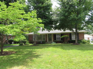 1922 Buttonwood Rd, Louisville, KY 40222-6510