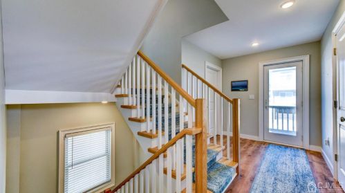 5 Fort Ave, Pelican Island NJ  08751-1512 exterior