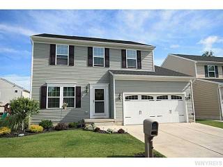 43 Scooter Cir, Hamburg, NY 14075-4659