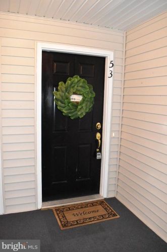 53 Highbridge Ln, West Deptford, NJ 08086-2254