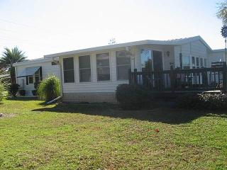 10 Robin Rd, Wildwood, FL 34785-9017
