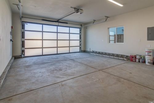 1916 Pine Meadow Dr, Santa Rosa CA  95403-1584 exterior