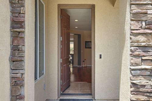 767 Red Barn Pl, Lathrop CA  95330-8975 exterior