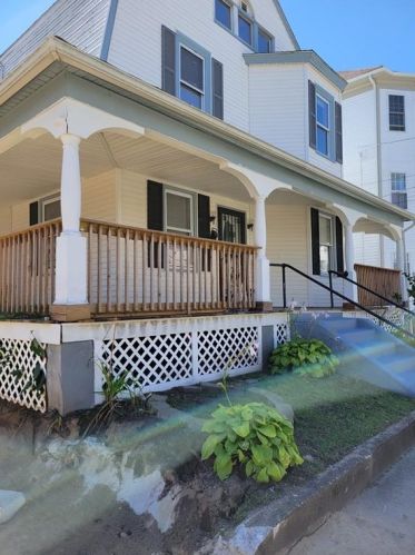 118 Ohio Ave, Providence RI  02905-4304 exterior