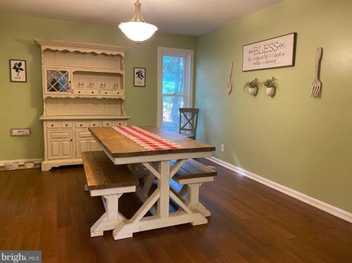 6305 Ridge Top Ct, Spotsylvania VA  22553-1611 exterior