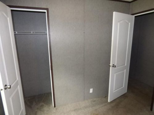 1710 Kirk Dr, Verona PA  15147-3917 exterior