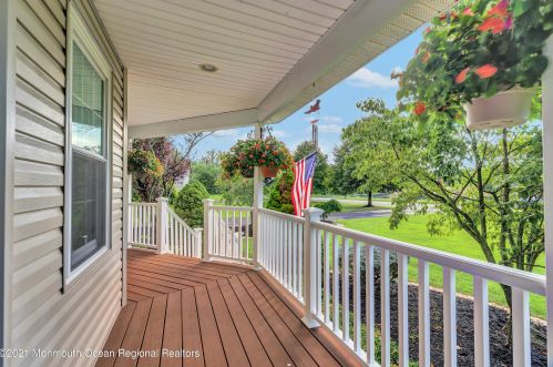 305 Bartley Rd, Jackson Twp NJ  08527-1166 exterior