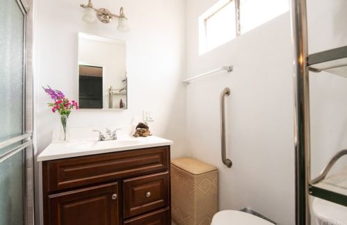 8414 Norwalk Blvd, Whittier CA 90606-3310 exterior