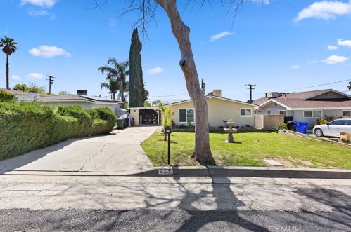 223 52nd St, San Bernardino, CA 92404-1113