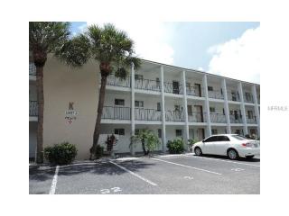 2086 Canal Dr, Bradenton, FL 34207-4592