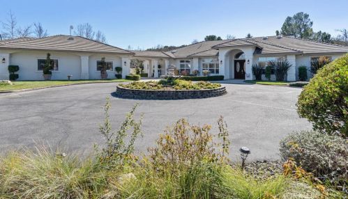 1440 Ridge Rd, Templeton CA  93465-9303 exterior
