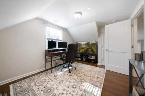 7 Birchwood Rd, Parsippany NJ  07834-1201 exterior