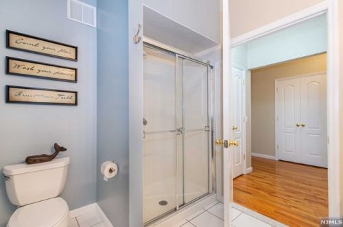 280 Main St, West Paterson NJ  07424-1236 exterior