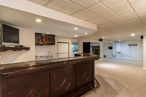 8235 Woodcreek Dr, Florence KY  41042-9119 exterior